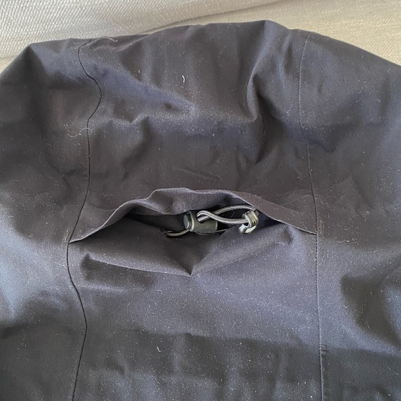 Hood Only: 10” zipper, on or off jacket- waterproof seam taped, fits over helmet - Picture 7 of 14